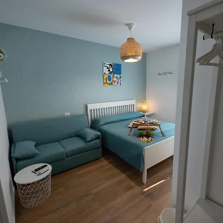 Sunset House 4* 발레스트라테