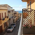 Sunset House 4*