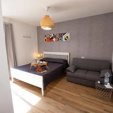 Bed & Breakfast Sunset House 4*