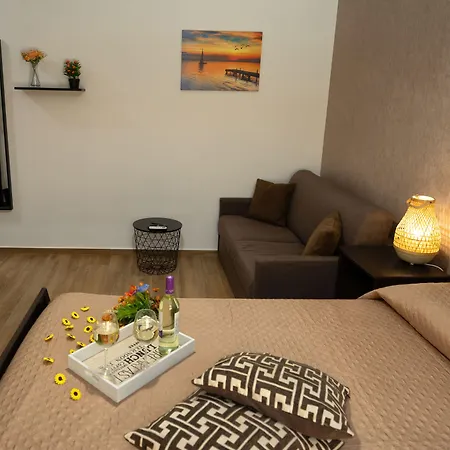 Sunset House 4*